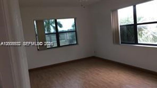 8290 Lake Drive 412, Doral, FL 33166