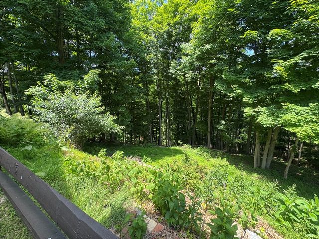 343 Plummer Ave, Kilbuck Twp, PA 15202