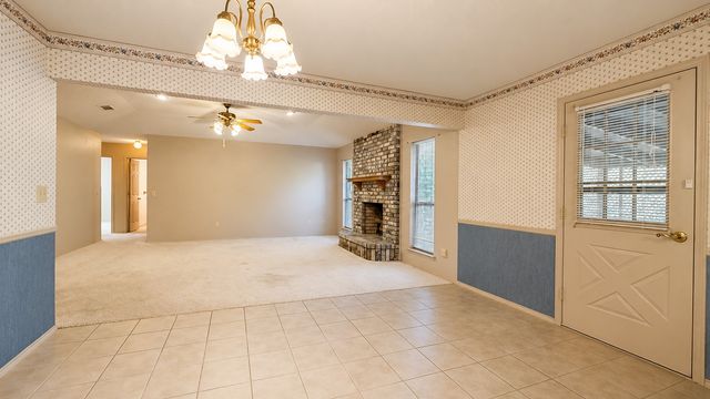 1350 26th Street NE, Paris, TX 75460