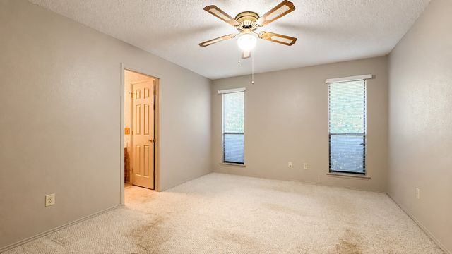 1350 26th Street NE, Paris, TX 75460