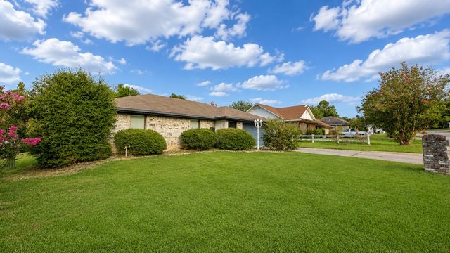 1350 26th Street NE, Paris, TX 75460