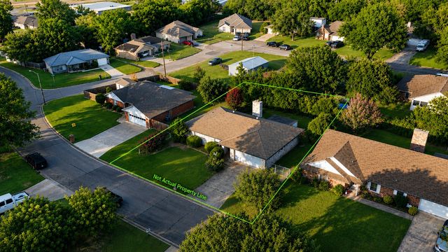 1350 26th Street NE, Paris, TX 75460