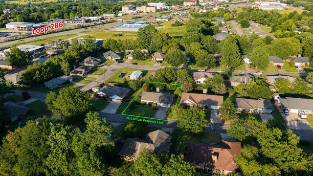 1350 26th Street NE, Paris, TX 75460