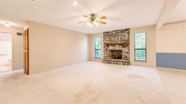 1350 26th Street NE, Paris, TX 75460