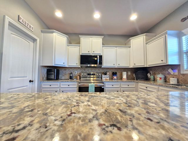 26 Bristol Lane, Phenix City, AL 36870