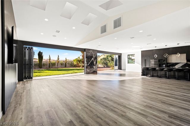 237 East Eldorado Lane, Las Vegas, NV 89123