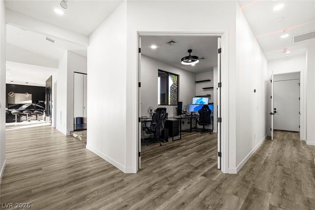 237 East Eldorado Lane, Las Vegas, NV 89123