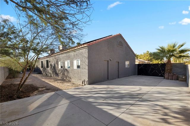 237 East Eldorado Lane, Las Vegas, NV 89123