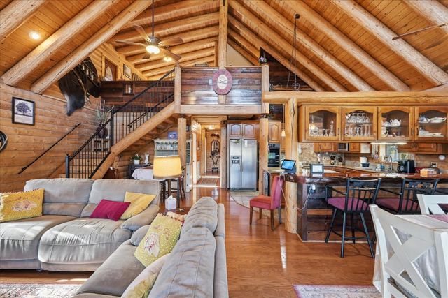 43227 Leach Road, Ahwahnee, CA 93601