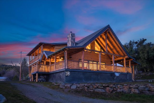 43227 Leach Road, Ahwahnee, CA 93601
