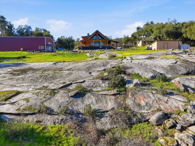 43227 Leach Road, Ahwahnee, CA 93601