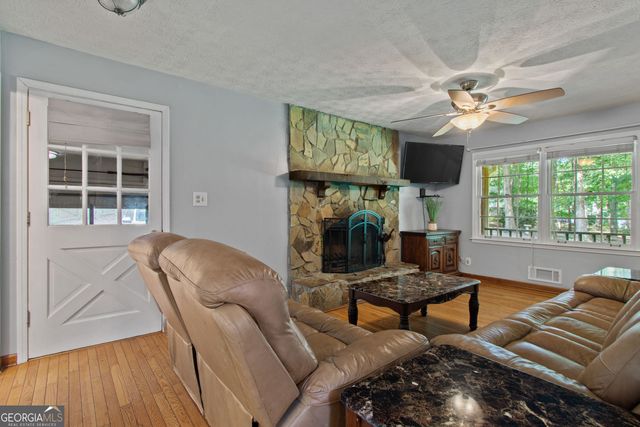1873 RAINTREE Court, Snellville, GA 30078