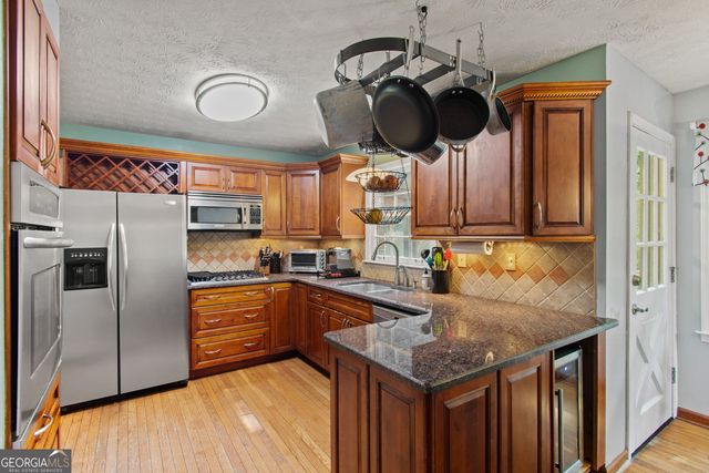 1873 RAINTREE Court, Snellville, GA 30078