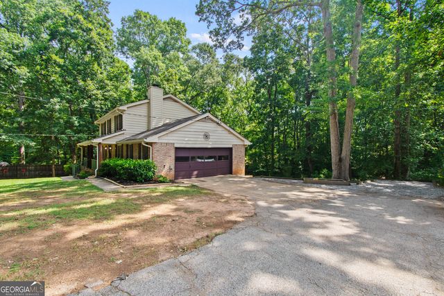 1873 RAINTREE Court, Snellville, GA 30078