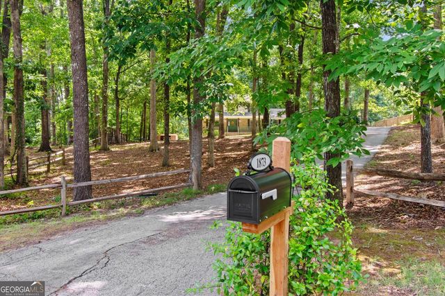 1873 RAINTREE Court, Snellville, GA 30078