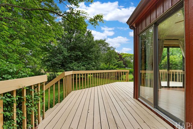 1219 Golf View Drive, Woodridge, IL 60517