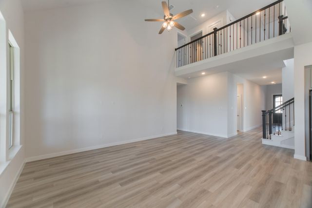 17138 Crimson Crest Drive, Conroe, TX 77302