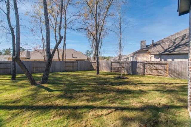 17138 Crimson Crest Drive, Conroe, TX 77302