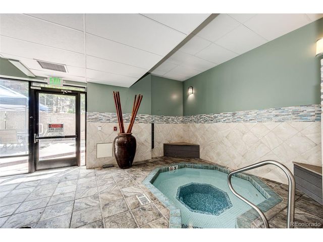 2 Adams St 508, Denver, CO 80206