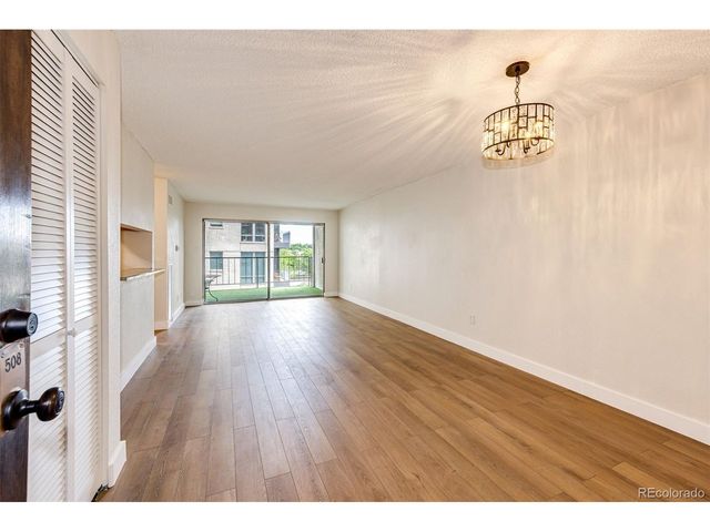 2 Adams St 508, Denver, CO 80206