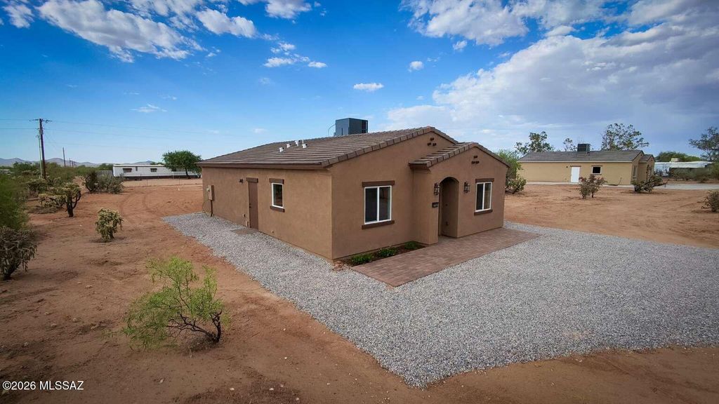 16870 W Chumblers Road, Tucson, AZ 85736