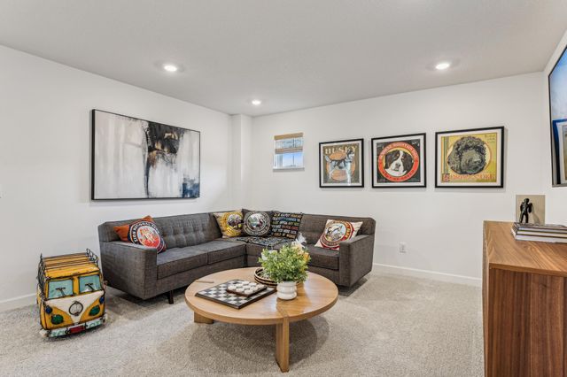 18577 Lincoln Street NW, Elk River, MN 55330