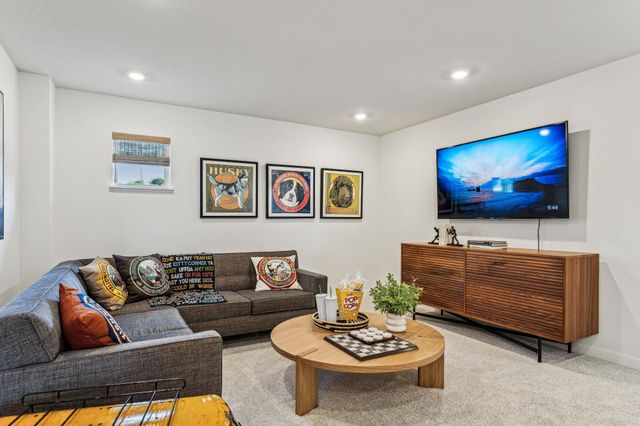 18577 Lincoln Street NW, Elk River, MN 55330