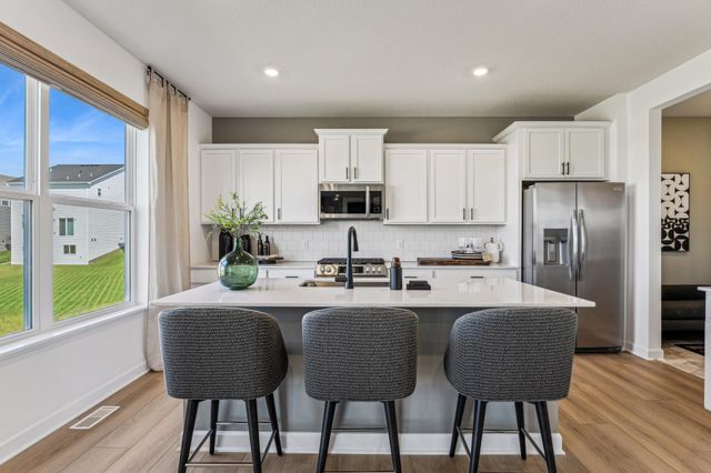 18577 Lincoln Street NW, Elk River, MN 55330