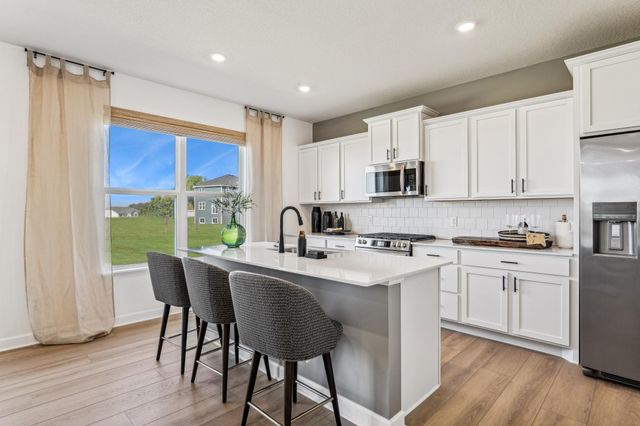 18577 Lincoln Street NW, Elk River, MN 55330