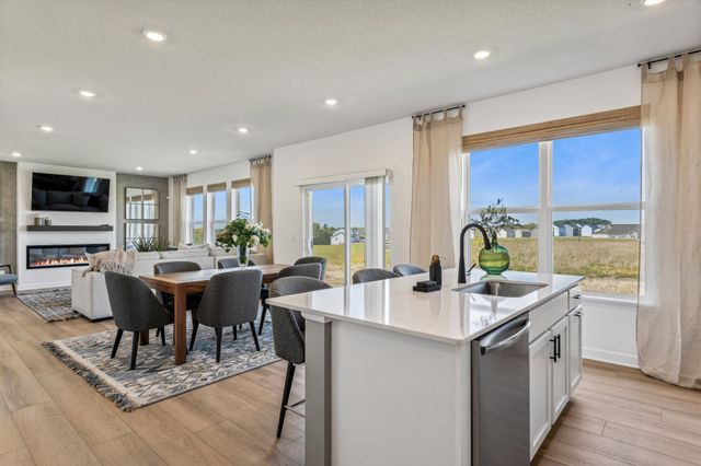 18577 Lincoln Street NW, Elk River, MN 55330