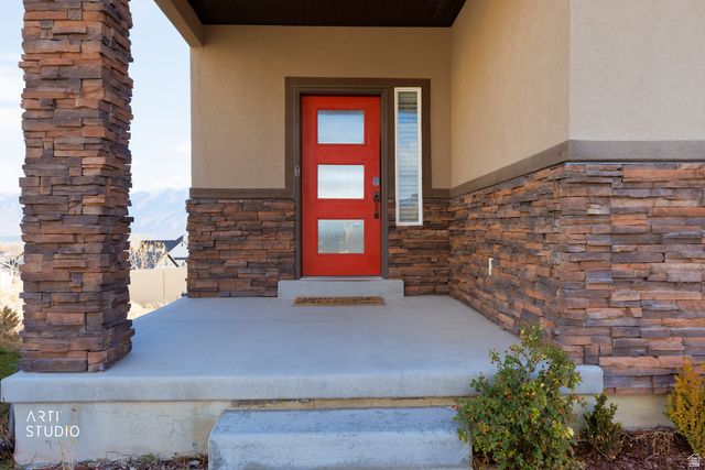 4102 W MADINGLEY CIR, Herriman, UT 84096