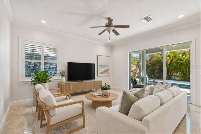 3610 E CLARK CIRCLE, Tampa, FL 33629