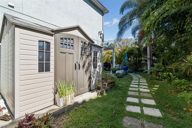 3610 E CLARK CIRCLE, Tampa, FL 33629
