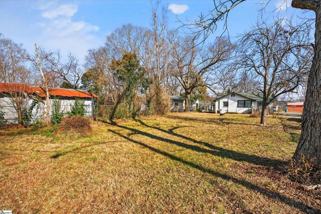 121 Holland Street, Gaffney, SC 29341