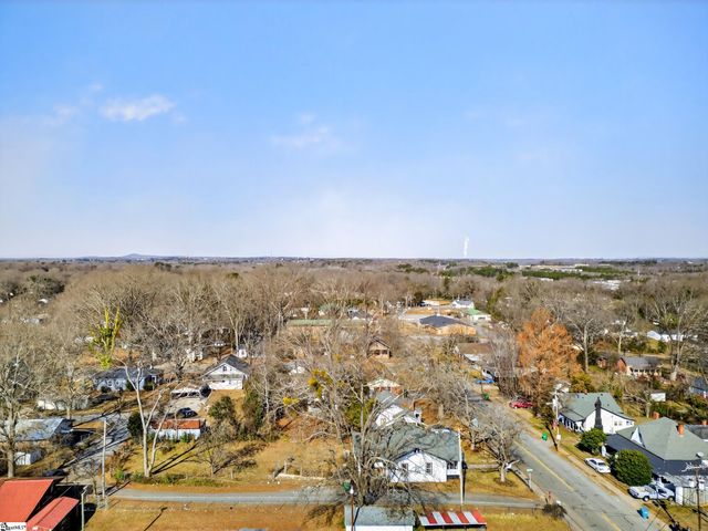 121 Holland Street, Gaffney, SC 29341