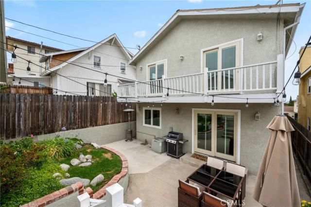 627 S Meyler Street, San Pedro, CA 90731