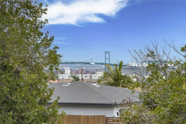 627 S Meyler Street, San Pedro, CA 90731