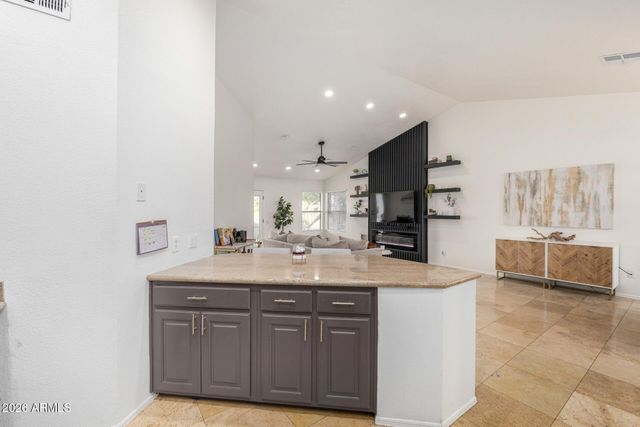 1514 E LE MARCHE Avenue, Phoenix, AZ 85022