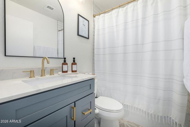 1514 E LE MARCHE Avenue, Phoenix, AZ 85022