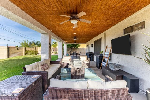 1514 E LE MARCHE Avenue, Phoenix, AZ 85022