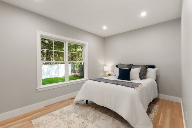 39 Blake Road, Lexington, MA 02420