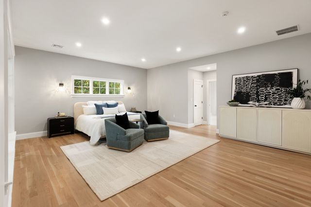 39 Blake Road, Lexington, MA 02420