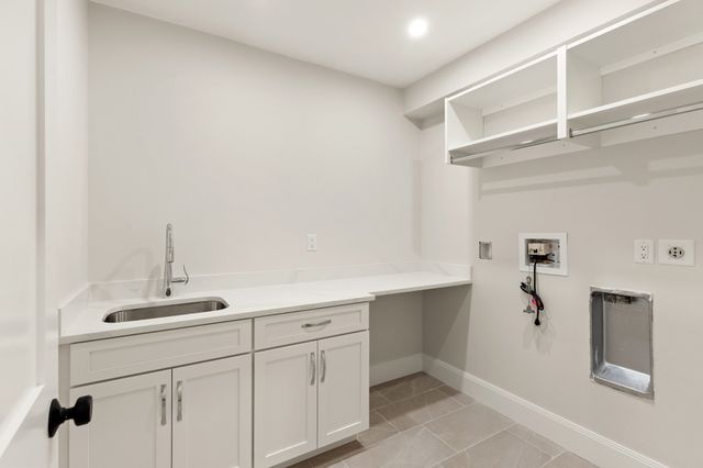 39 Blake Road, Lexington, MA 02420