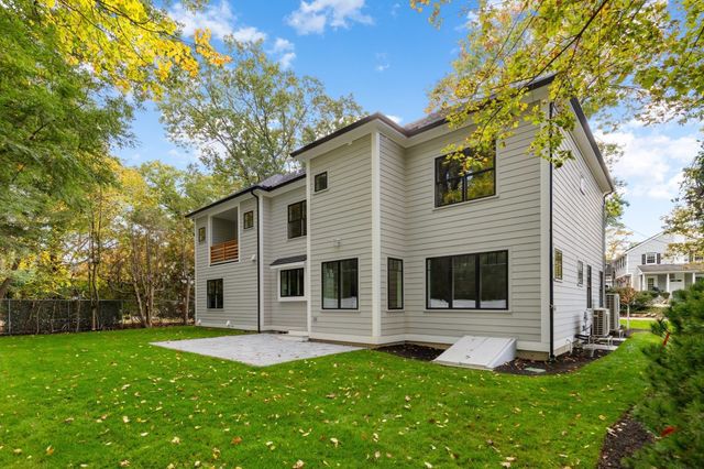 39 Blake Road, Lexington, MA 02420