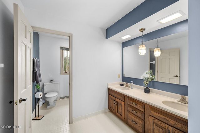 5047 Brenden Way, Sylvania, OH 43560
