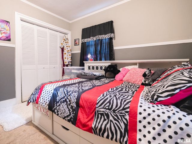 201 E GIFT Avenue, Peoria, IL 61603