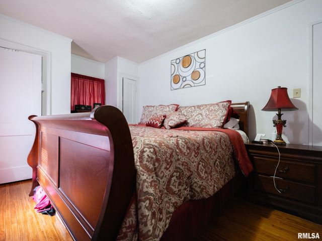 201 E GIFT Avenue, Peoria, IL 61603