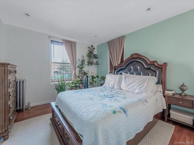 9524 Fort Hamilton Parkway 301, Brooklyn, NY 11209
