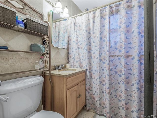 9524 Fort Hamilton Parkway 301, Brooklyn, NY 11209