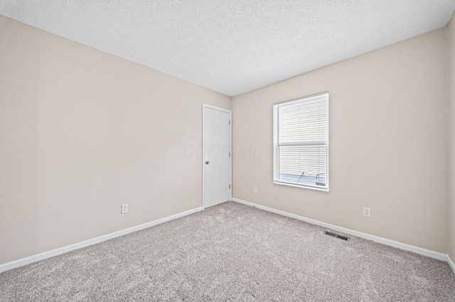 2633 Wallcrest Boulevard, Columbus, OH 43231